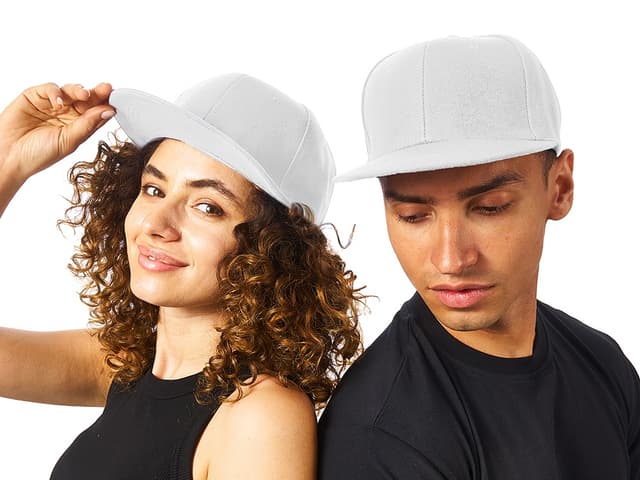 Бейсболка с прямым козырьком